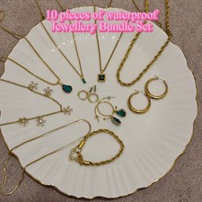 Confezione Set Gioielli Acciaio Inox Placcato Oro 18KGold Ispirazione Vintage Gioielli