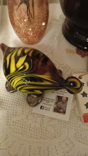 FENTON DAVE FETTY OFF HAND TURTLE  PAPERWEIGHT FIGURINE SIGNED RARE