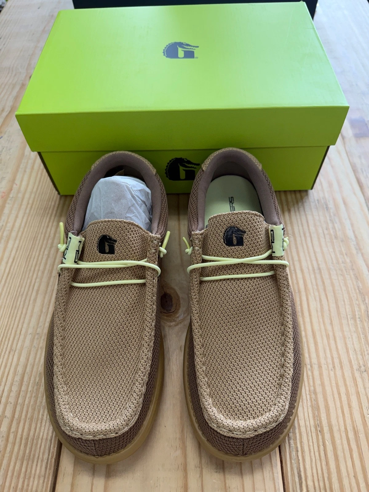 GATOR WADERS MENS CAMP SHOES COFFEE NEW IN BOX SIZE 8