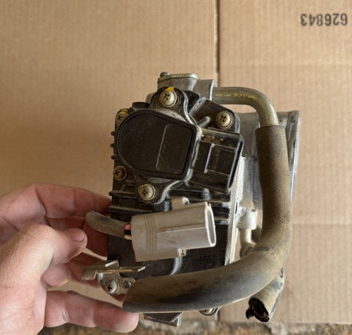 02 TOYOTA 4RUNNER 3.4L V6 5VZ-FE THROTTLE BODY 62020 - Picture 4 of 7
