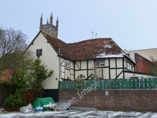 Photo 6x4 Andover - Half Timbered Building This building stands at the en c2010