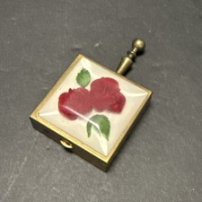 Vintage Purse Butler Personal Ash Tray Mid Century MCM Lucite Roses