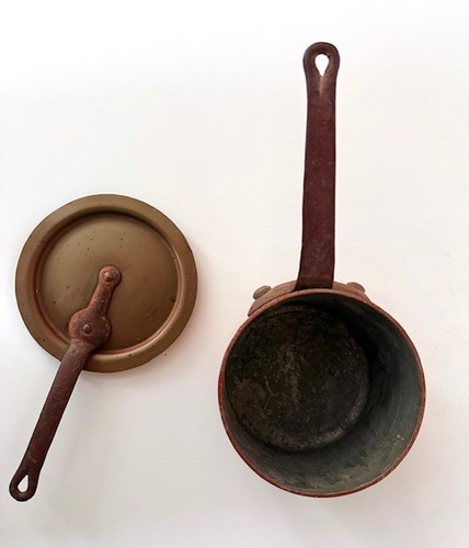 Duparquet antique  1qt. copper sauce pot with lid