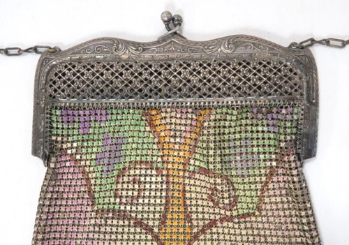 Art Nouveau Multi-Color Chainmail Mesh Purse - Picture 2 of 9