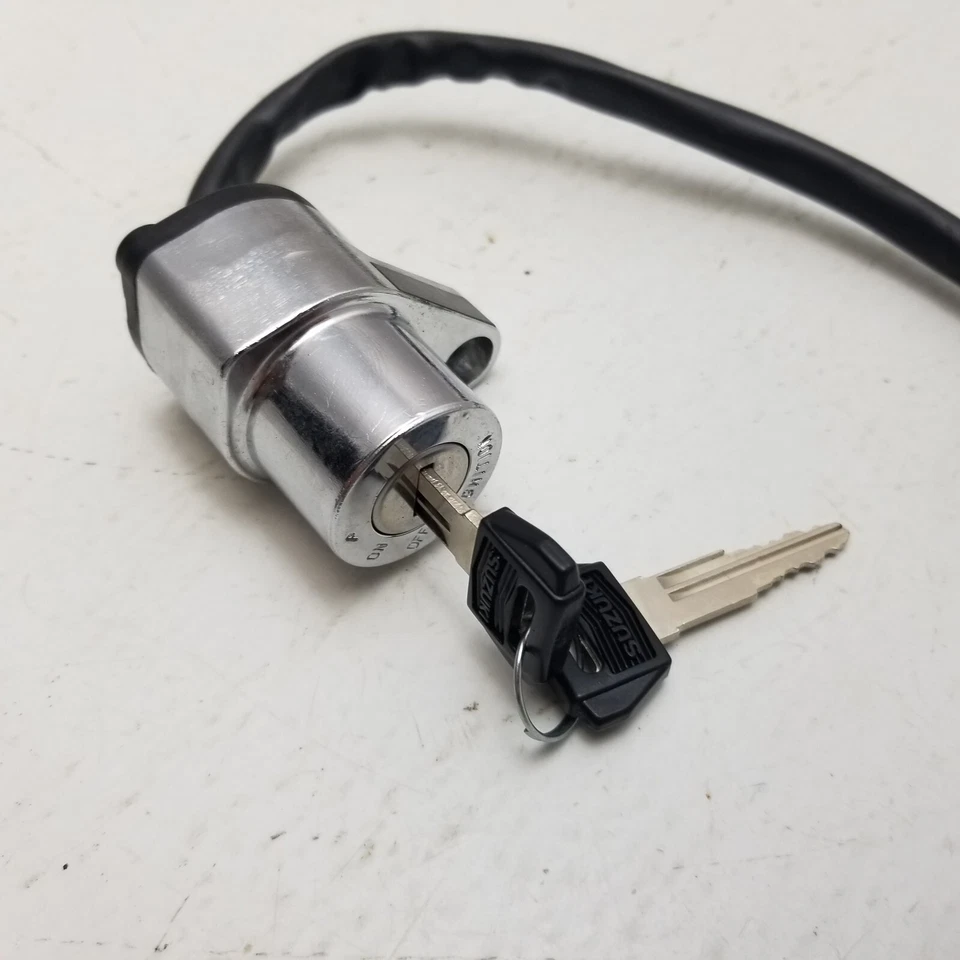 NOS 铃木入侵者 VS700 点火开关钥匙 37110-28A01 — 第 4/4 张图片