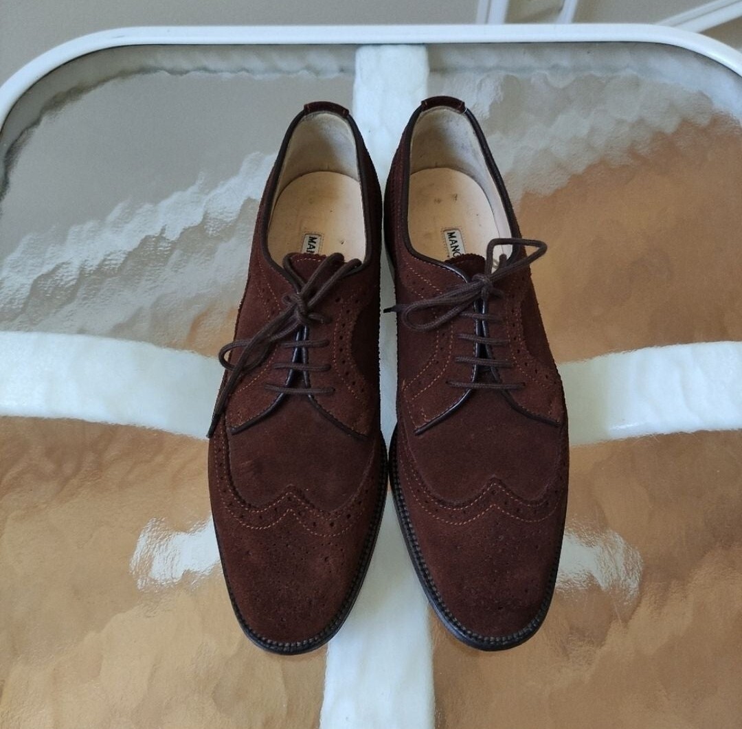 Manolo Blahnik suede Oxford shoes women 