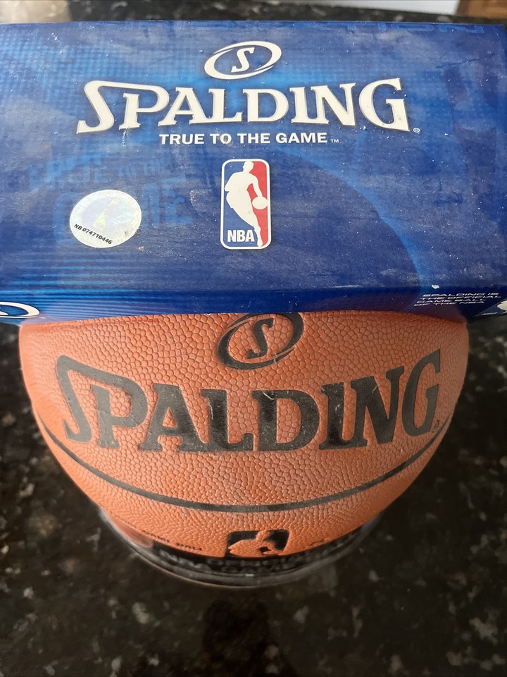 Spalding 20062007 Cross Traxxion Official NBA Game Ball Basketball w