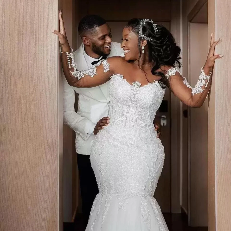 Plus Size Mermaid Wedding Dresses Lace Appliqued Beach Boho Beaded Bridal Gowns - Image 2 of 4