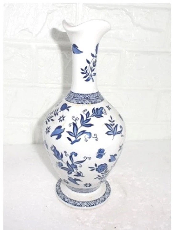 Coalport England 限量版花瓶-蓝色和白色花卉瓷器,9.5 英寸 — 第 2/4 张图片