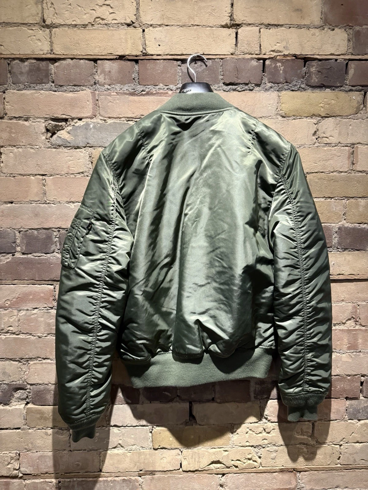 Alpha Industries Vintage Bomber Jacket MA-1 Men’s Size L Slim Fit - product detail image 2