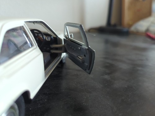 Burago Rolls Royce Camargue 1/22 Scale Diecast Made In Italy Original - Picture 11 of 24