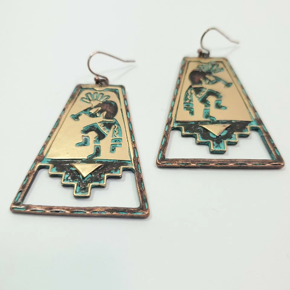 Pendientes colgantes Kokopelli trapezoidales en tono dorado antiguos I04 Foto 2 de 4