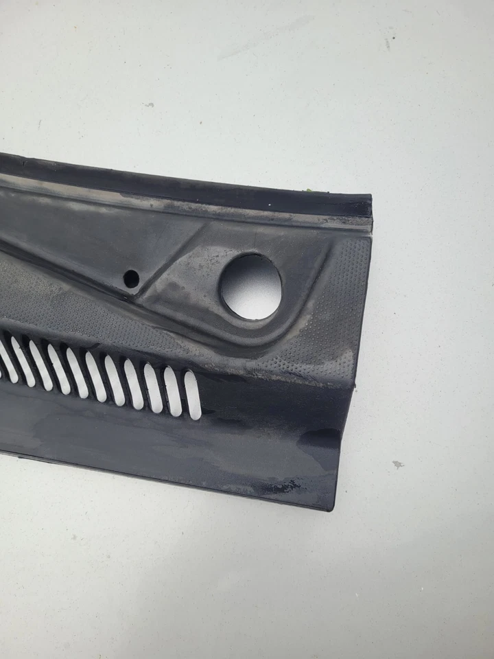 Оригинальная крышка решетки радиатора для Jeep Grand Cherokee 2005 2010 годов выпуска правая сторона Mopar 55156852 - Изображение 2 из 4