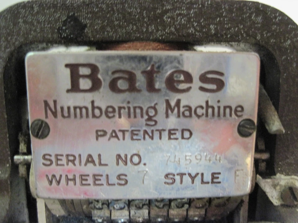 Vintage Bates Numbering Machine 7 wheels, style F - Image 2 of 4