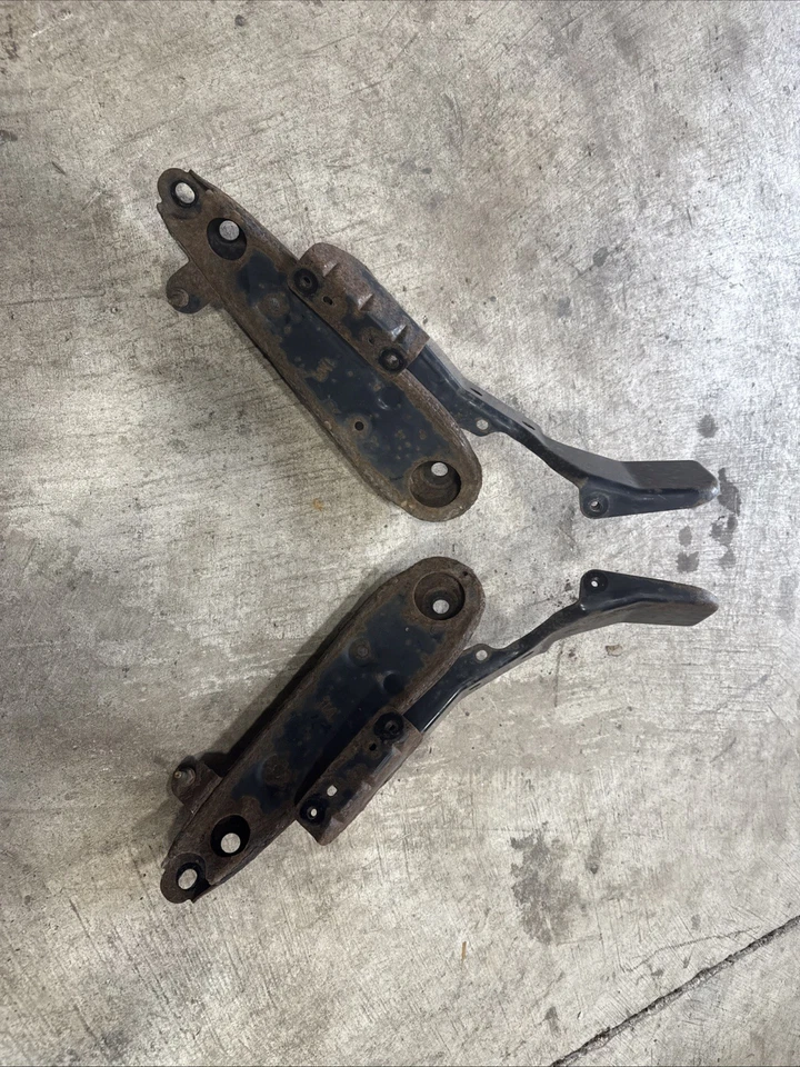 11-19 INFINITI M37 Q70 Q70L AWD SUBCHASIS TRASERO TRAVESAÑO SOPORTES DE ESTANCIA OEM Foto 3 de 4