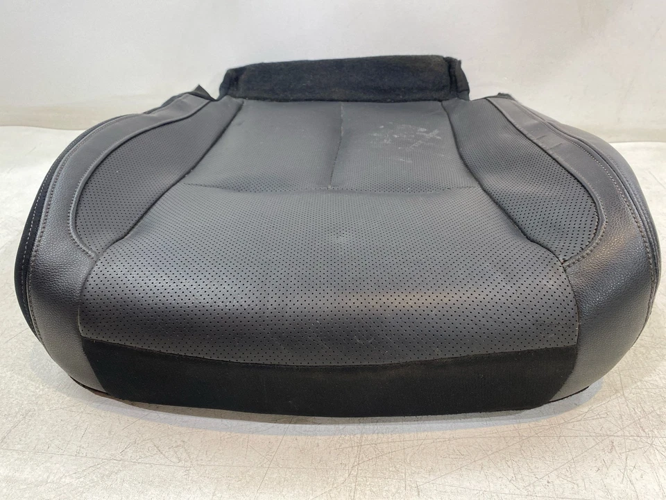 Cubierta inferior del asiento del conductor delantero térmico 2131318X OEM para Nissan Rogue 2016-2017 Foto 2 de 4