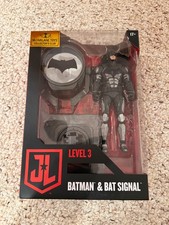 McFarlane Batman Justice League Drawing Board Level 3 Batman and Bat Signal