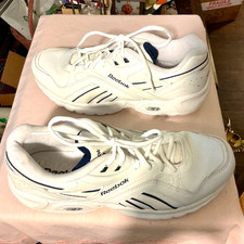 mens reebok lace up sneaker size 11 upper lea...