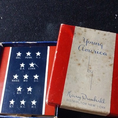 Kay Dunhill Young America Vintage Powder Compact Mirror w/ Puff, Original Box