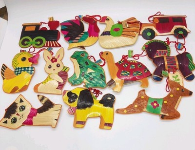 Vintage Straw Ornaments In Original Box China, Frog Bunny Rooster Dog Cat Turtle