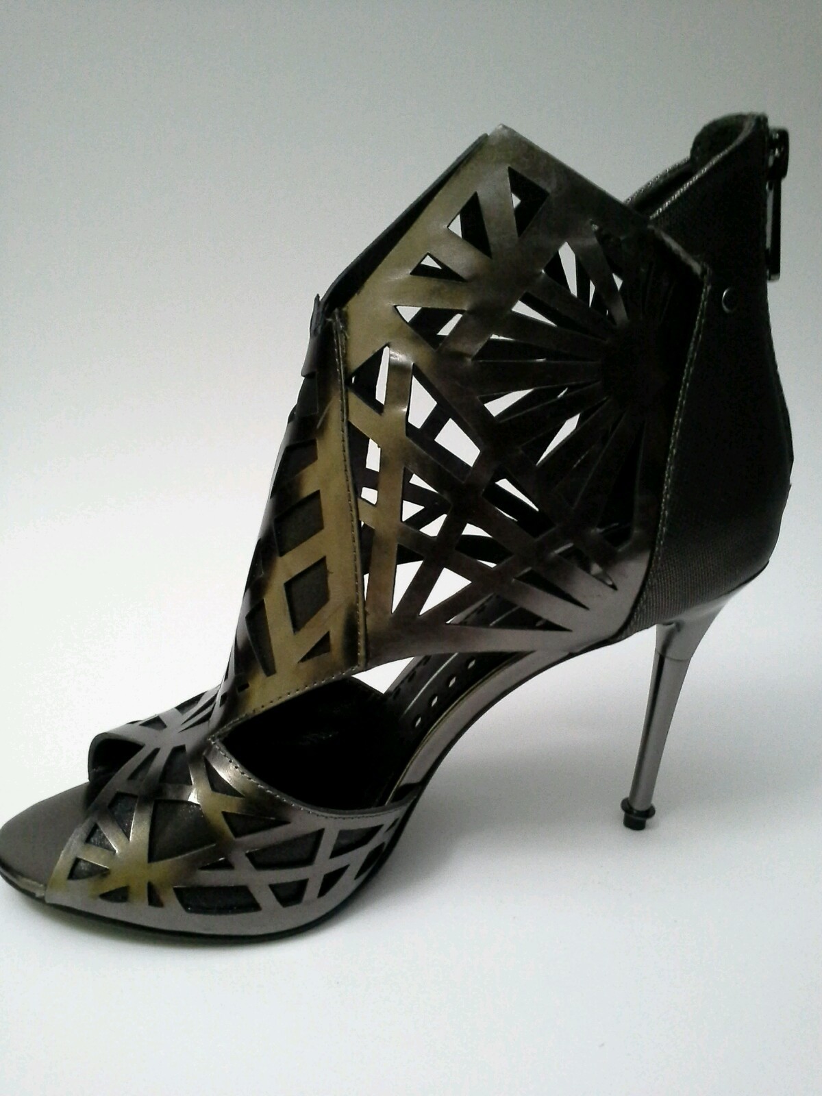 Picture 1 of 9