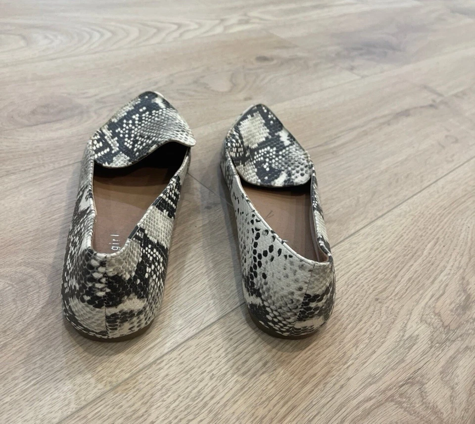 madden girl Steve Madden Loafer Flats 8 Faux Leather Snakeskin Boho Preppy Work - Image 3 of 4