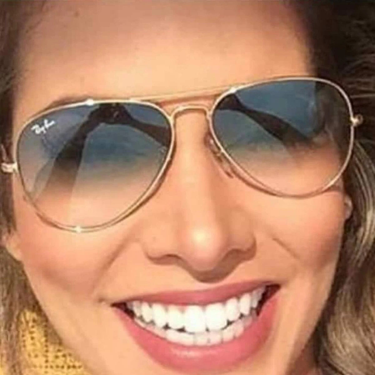 Taille standard top ray ban