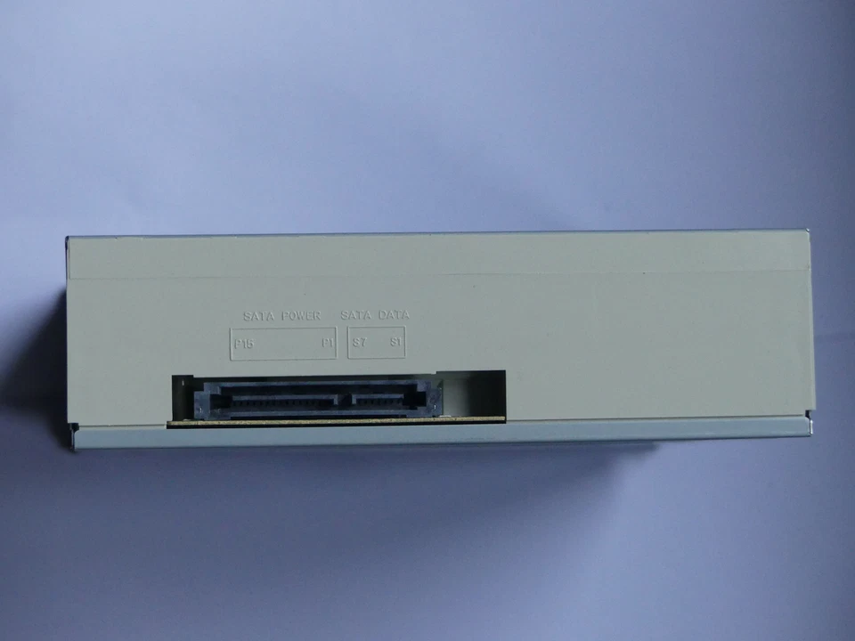 Plextor Internal SATA PX-891SAF-Plus 24x DVD/CD Writer Burner Drive - Image 3 of 3