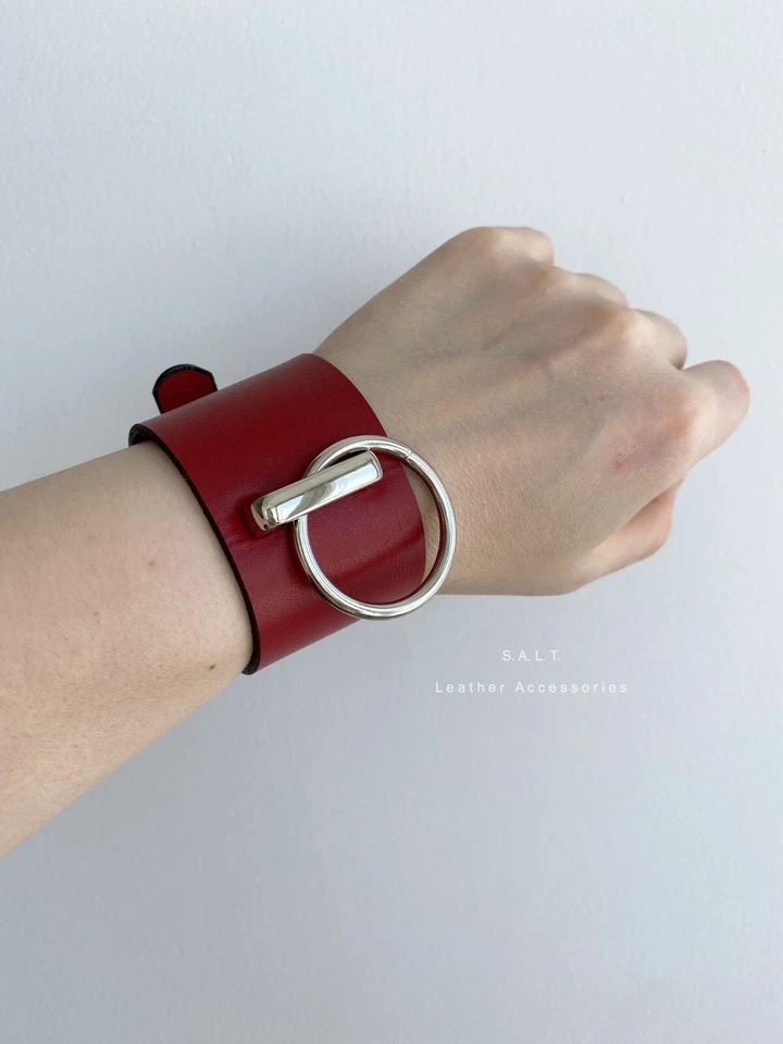 Широкий кожаный браслет с уплотнительным кольцом кожаный браслет наручники - Изображение 3 из 4