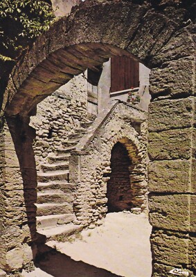 Postcard 10x15cm postcard CABRIERES-D'AVIGNON old porch