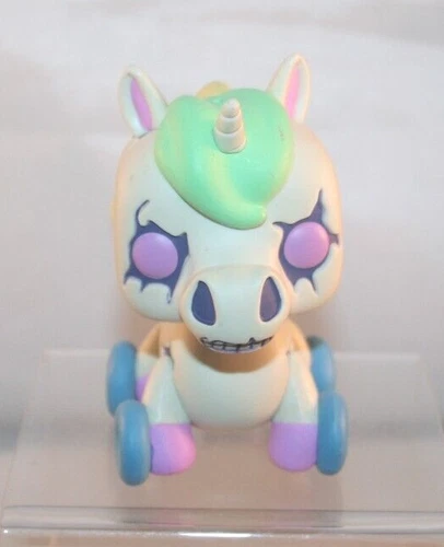 Funko Pop! Books - FNAF The Twisted Ones - Stanley - Hot Topic - #21 - OOB