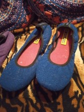 NICE LADIES QUALITY NORDIKAS HOUSE SHOES/SLIPPERS,STYLE 2050, SIZE 37 /4,,VGC