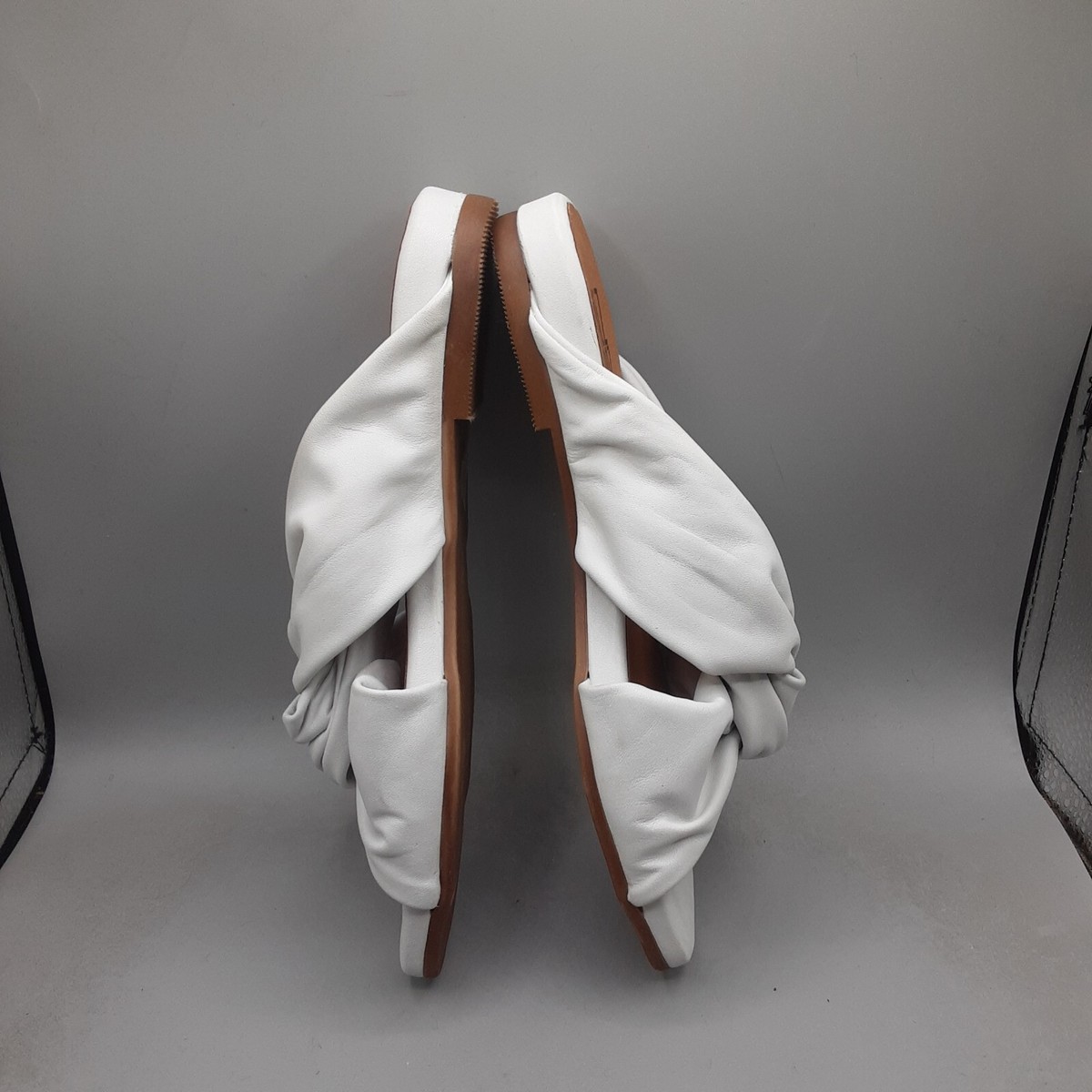 Miz Mooz Paparazzi Sandals Women's 7.5-8M EU38 White Slide Leather