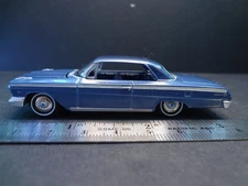 Auto World 1962 Chevy Impala Hardtop Blue - Loose 1:64
