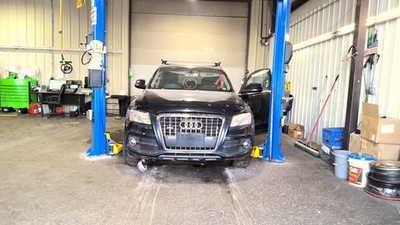 Used Rear Right Door Assembly Rear Side fits: 2012 Audi Q5 electric privacy tint