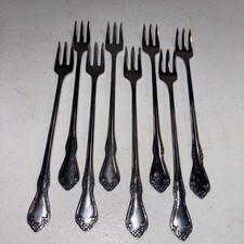 Oneida MANSFIELD Stainless Flatware Seafood Cocktail Forks Set Of 8