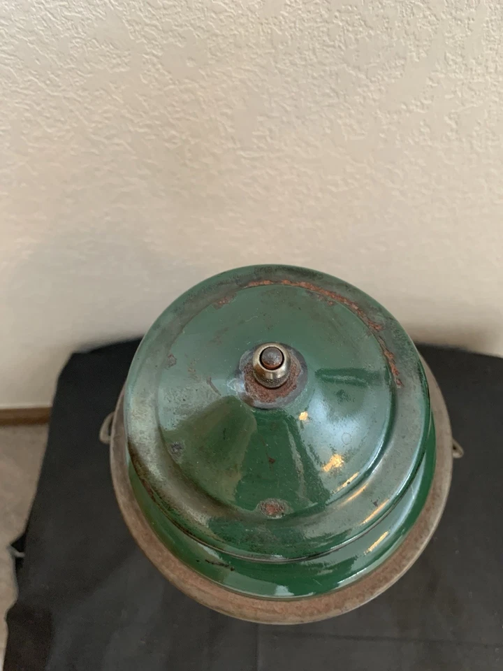 Vintage Coleman Instant Lite DBL MANTLE LANTERN  with Amber Glass Rare - Image 3 of 4