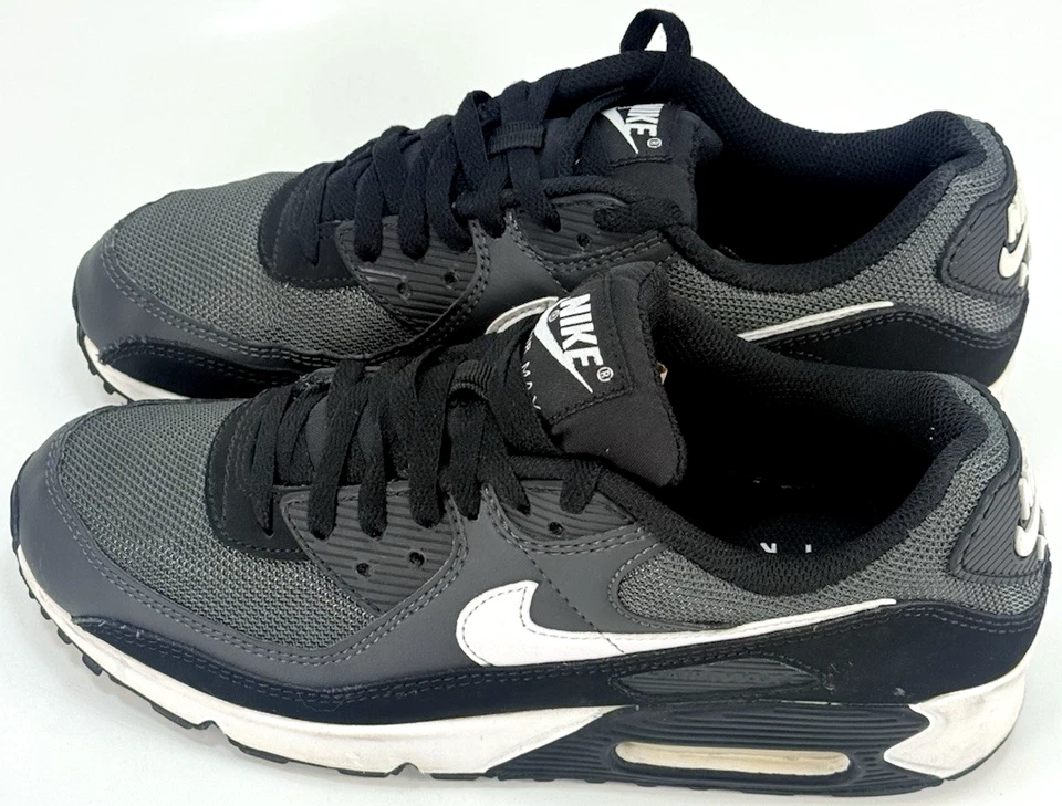 [NIKE] Air Max 90 Low Black/White Sneakers Shoes CN8490-002 Men’s Size 8.5 - Image 4 of 4