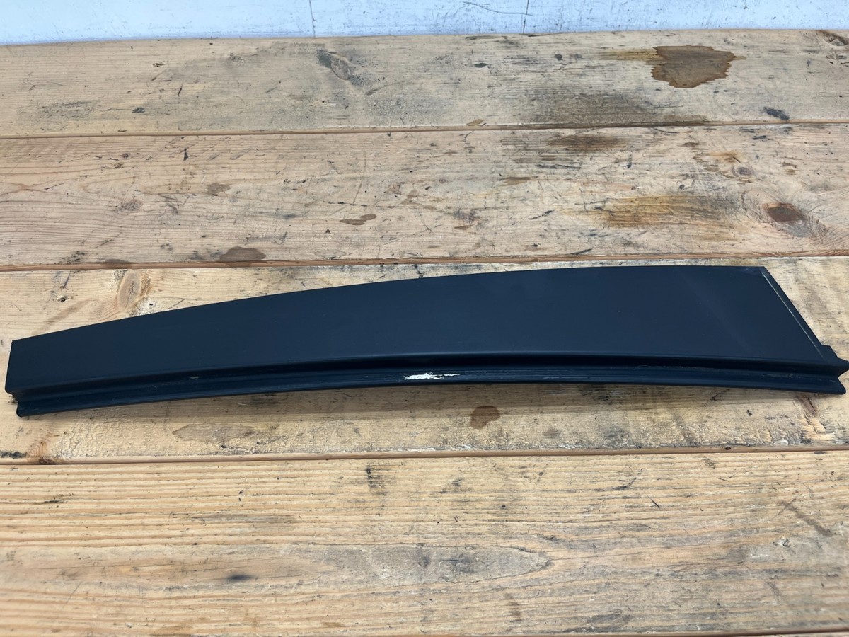97-03 BMW E39 528 530 540 REAR LEFT EXTERIOR DOOR PILLAR MOLDING