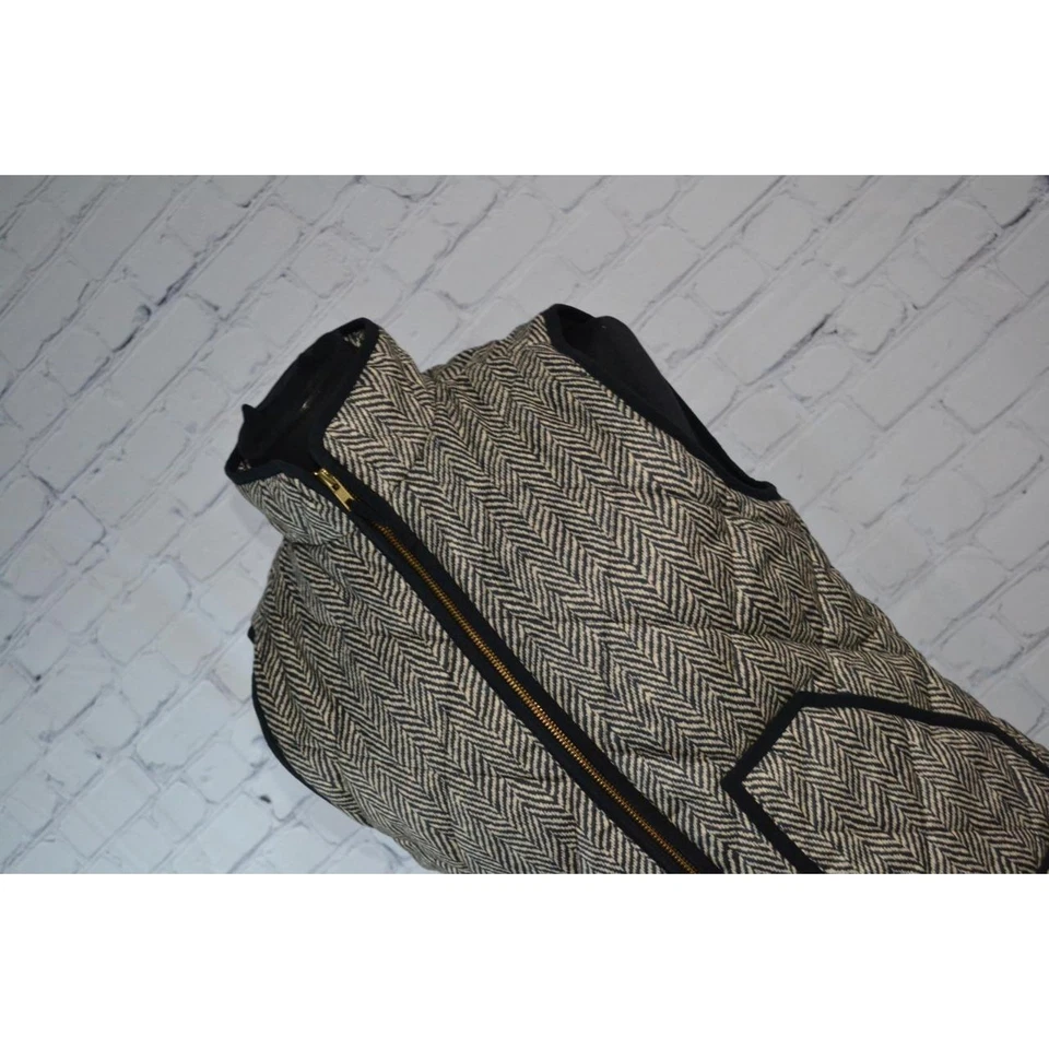 47851-a JCrew Quilted Jacket Vest Womens Sze Small Green Herringbone - Image 3 of 4