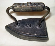 Antique Wapak Cast Iron #2 Sad Iron Wapakoneta Ohio Laundry Kitchen Stove Small