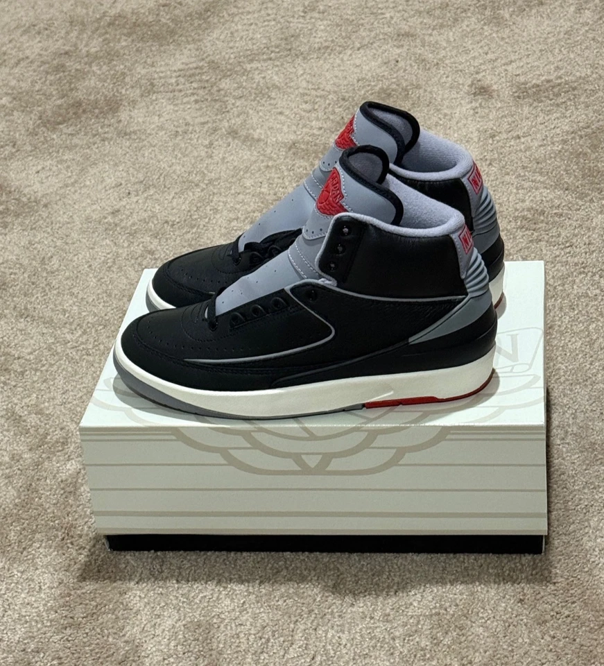 Tênis Nike Air Jordan 2 retrô preto cimento masculino EUA tamanho 8.5 - DR8884-001 - NOVO - Imagem 4 de 4