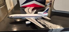 Inflight200 Delta AirLines L-1011-250 1:200 B-1011-DL-19P Widget Cols N740DA