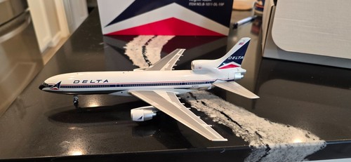 Inflight200 Delta AirLines L-1011-250 1:200 B-1011-DL-19P Widget Cols N740DA
