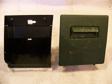 1971 CHRYSLER ASHTRAY RECEPTACLE & HOUSING NE...
