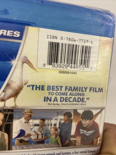 Dolphin Tale Blu-ray DVD HD Digital 2011 2-Disc Set SEALED - Picture 5 of 6