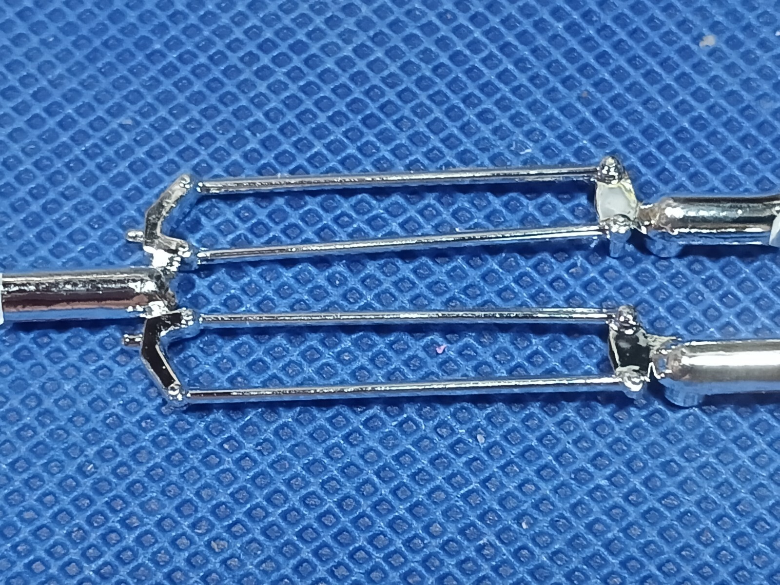 🌟 Front Radius Rods 1932 Ford Coupe 1:25 Scale 1000s Model Car Parts 4 Sale