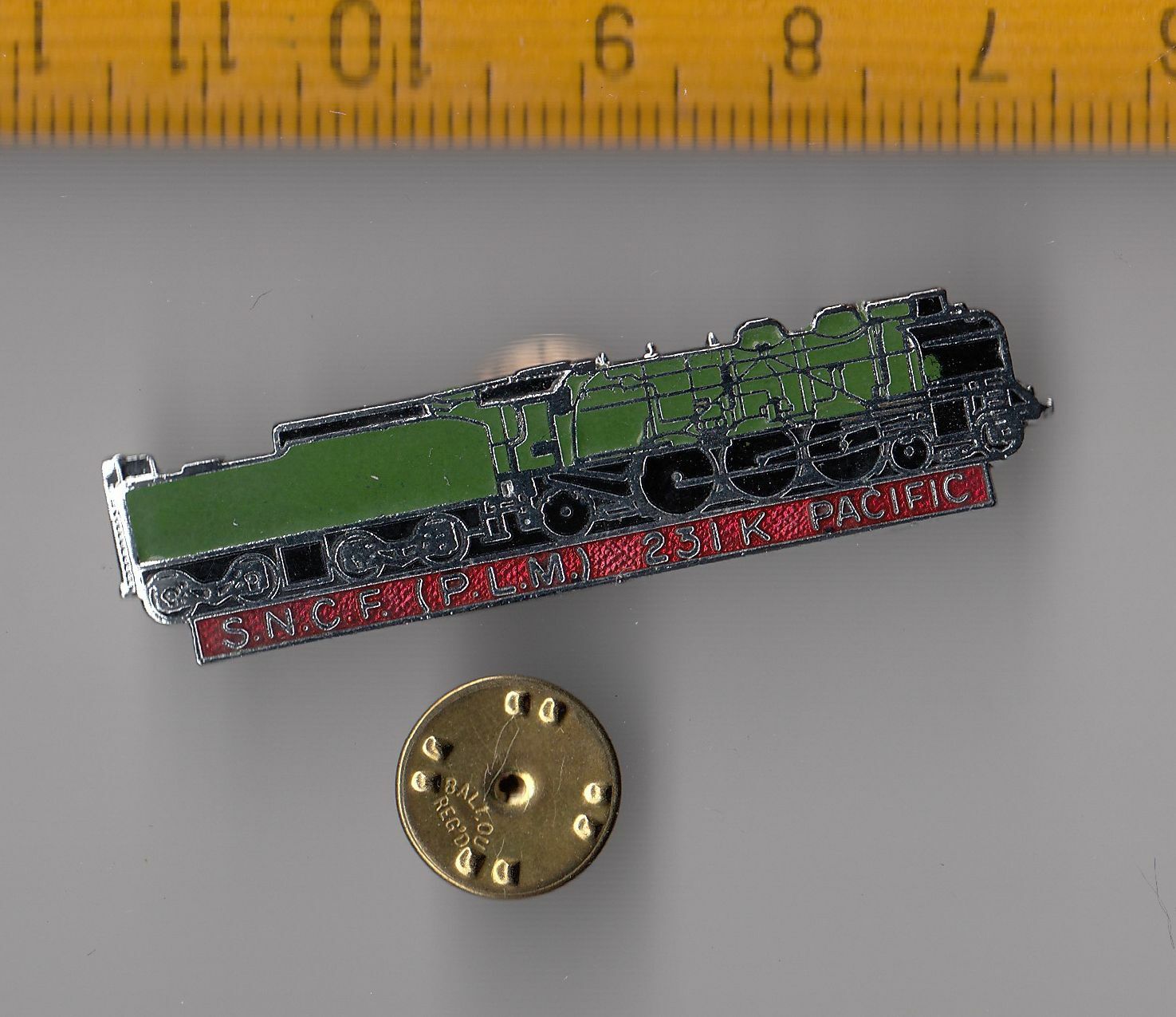 Picture 33 of 35