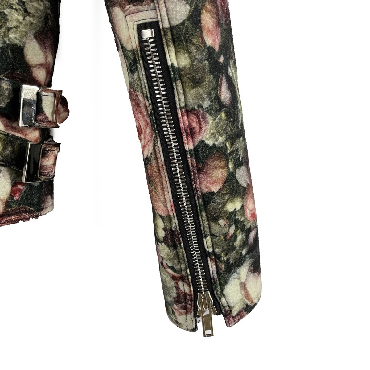 【美品】GIVENCHY BOUTIQUES ポリエステル　ブルゾン　40 朱色 美品】GIVENCHY BOUTIQUES ポリエステル ブルゾン 40 朱色