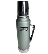 Stanley Aladdin Green Vacuum Bottle Thermos A-944CH 1 Quart Made In USA Vintage